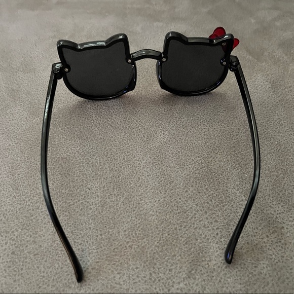 Hello kitty kids sunglasses - Picture 2 of 3
